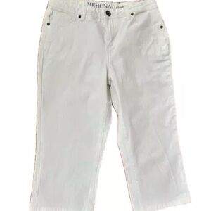 Women’s Capri Pants -Merona White Capri Pants Size 6R